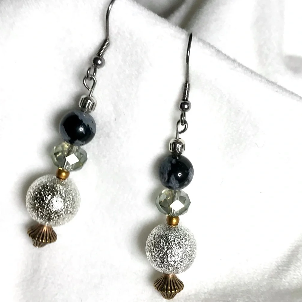 Handmade Earrings with Vintage and Modern Elements (E106-2H) - Picture 1 of 4
